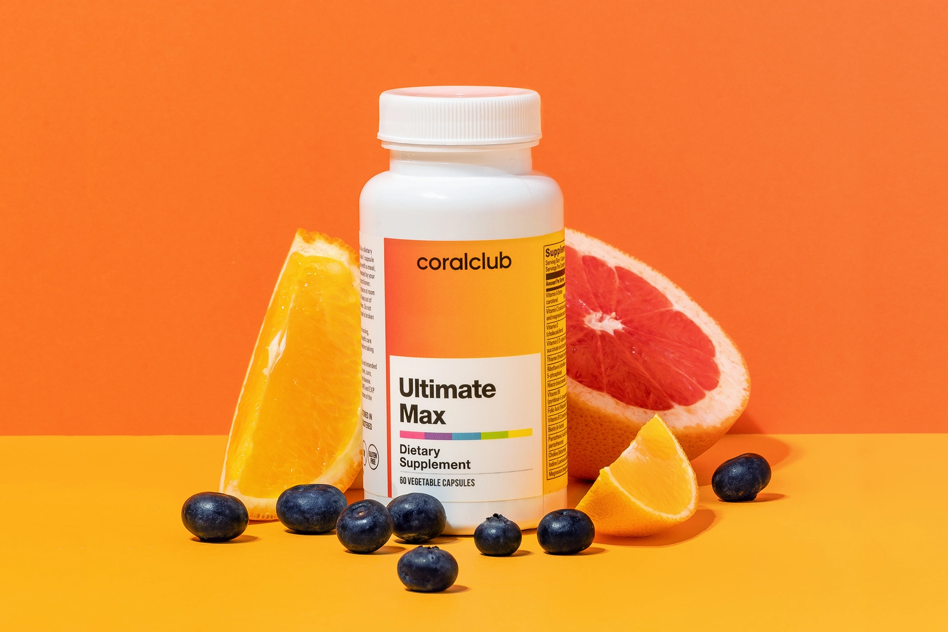 Capsulele Ultimate Max într-un mediu estetic de lifestyle, simbolizând o abordare conștientă a bunăstării