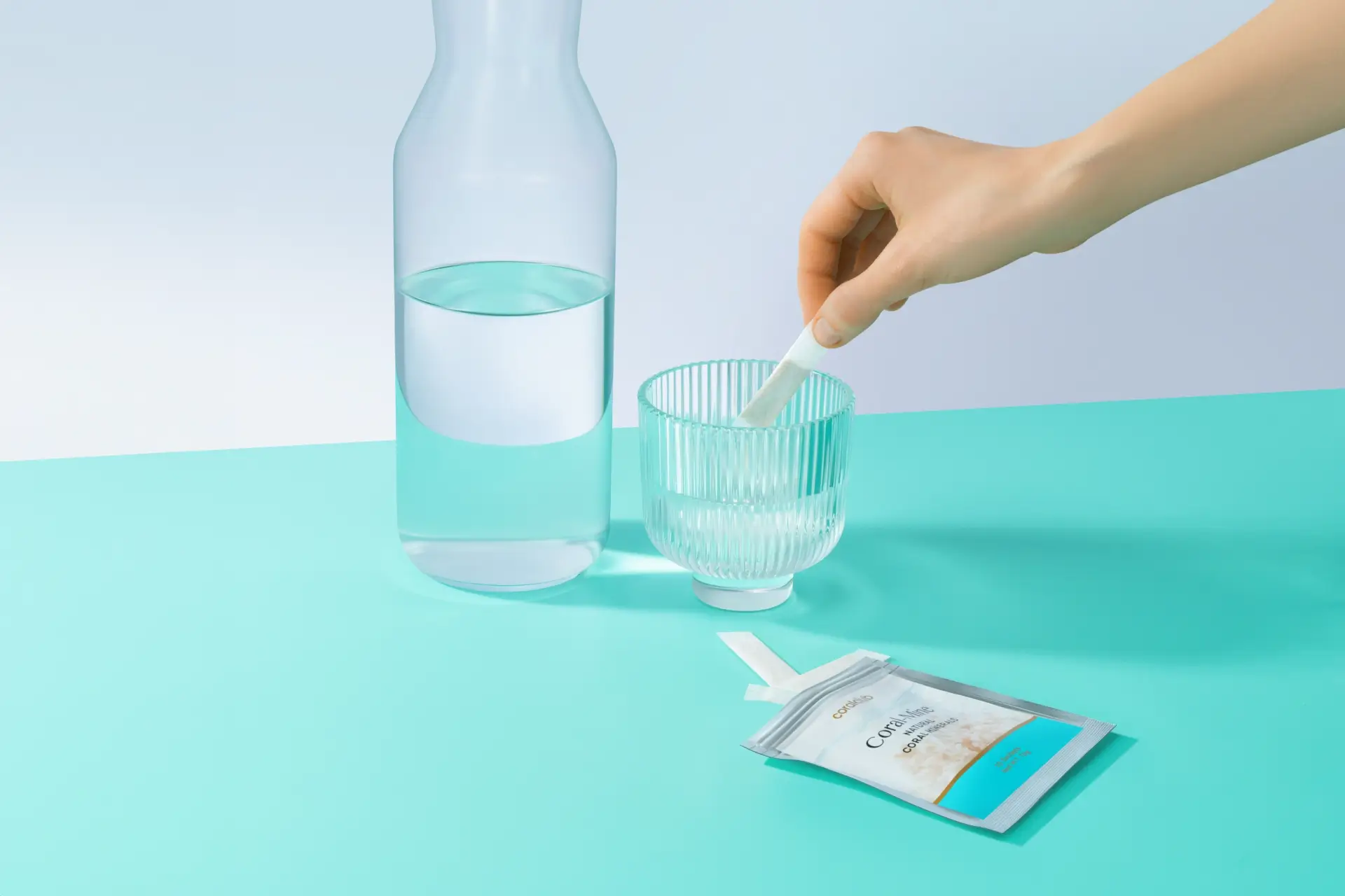 Convenient Coral-Mine sachet format for an active lifestyle